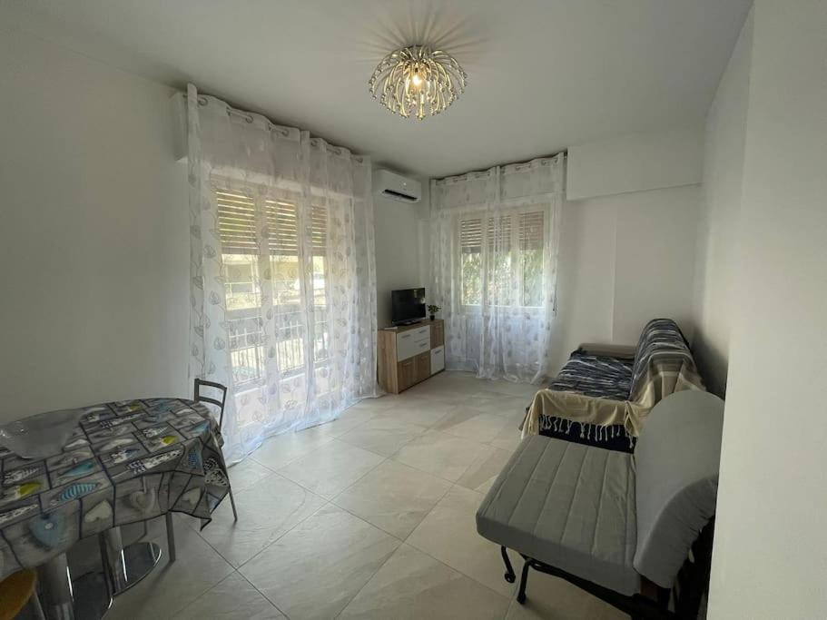 Apartamento Wh - Meerwasser - Trilocale A Pochi Minuti Dal Centro - Wifi